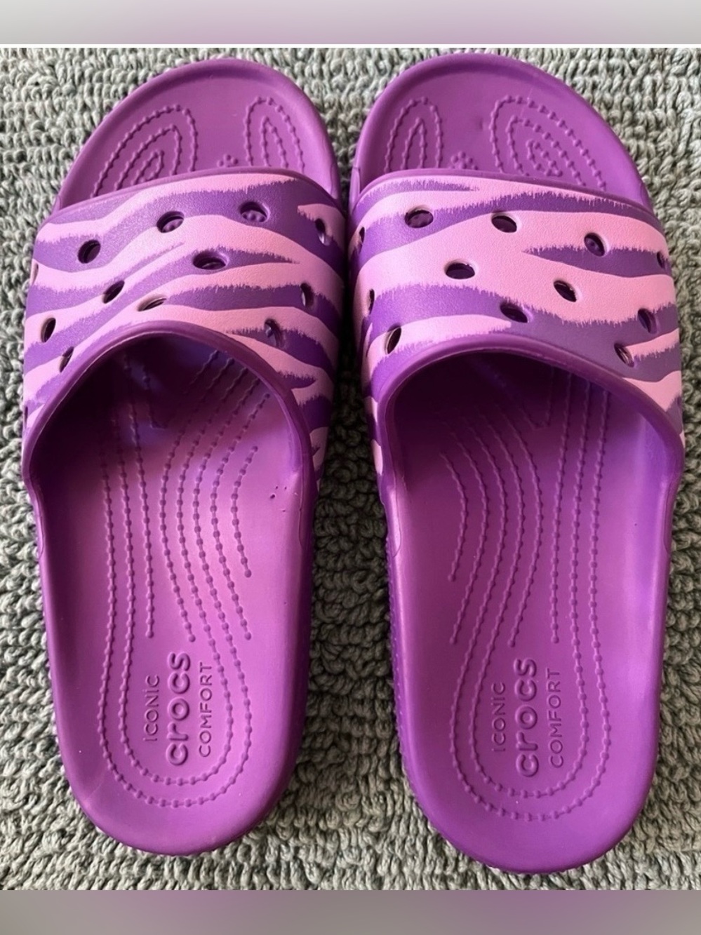 CROCS Purple/Light Purple-Unisex 5(M), 7(W)-Preowned, Great Condition
